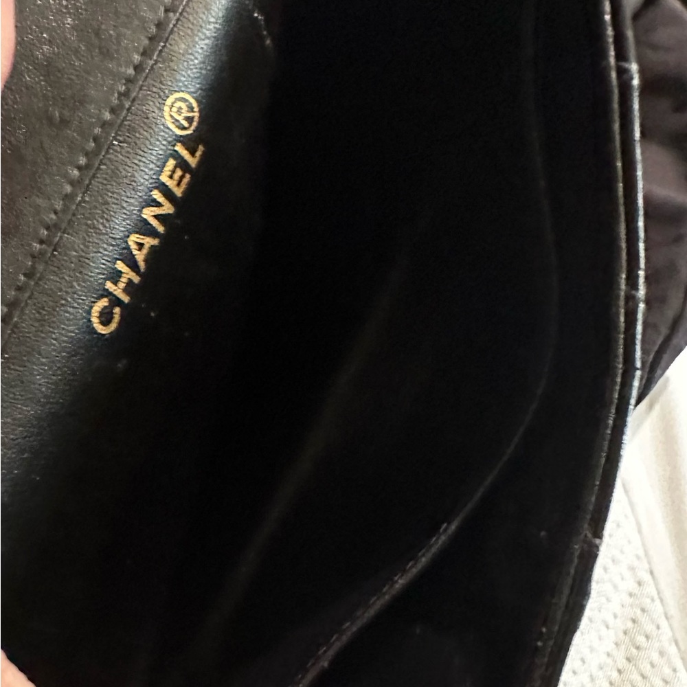 Authentic Chanel purse with authenticity card, and just bag. Purchased in 1996. - Picture 14 of 16